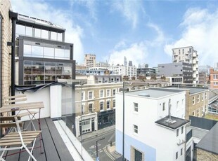 2 Bedroom Penthouse For Rent In London