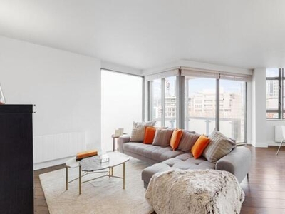 2 Bedroom Penthouse For Rent In Old Street, London