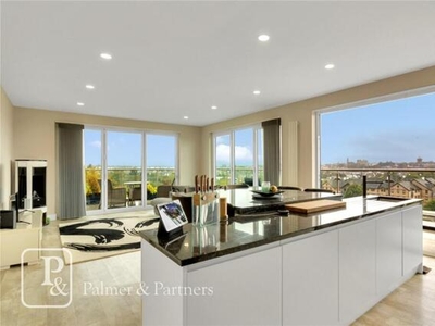 2 Bedroom Penthouse For Sale In Colchester, Essex