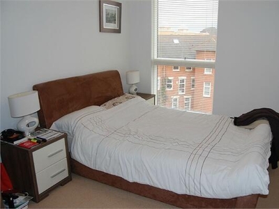 2 Bedroom Property For Rent In London