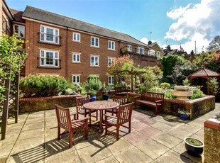 2 Bedroom Retirement Property For Sale In Berkhamsted, Hertfordshire