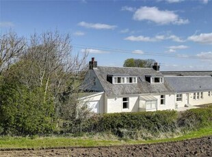 2 Bedroom Semi-detached House For Sale In Kilmarnock, Ayrshire