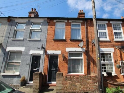 2 Bedroom Terraced House For Rent In Brentwood, Essex