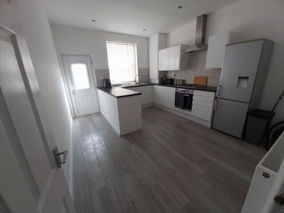 2 Bedroom Terraced House For Rent In Clifton