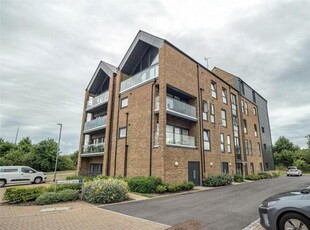 3 Bedroom Apartment For Sale In Greenhithe, Kent