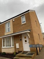 3 Bedroom Detached House For Rent In Patchway, Bristol