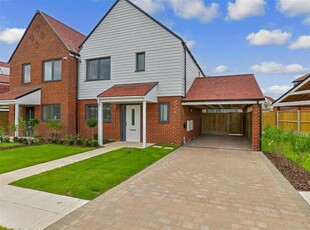 3 Bedroom Detached House For Sale In Chestfield, Whitstable