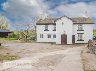 3 Bedroom Detached House For Sale In Darwen, Lancashire