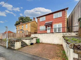 3 Bedroom Detached House For Sale In Risca