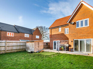 3 Bedroom Detached House For Sale In Swindon, Oxfordshire