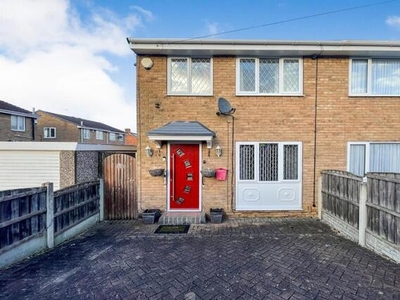3 Bedroom End Of Terrace House For Sale In Featherstone