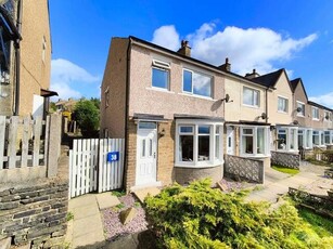 3 Bedroom End Of Terrace House For Sale In Halifax