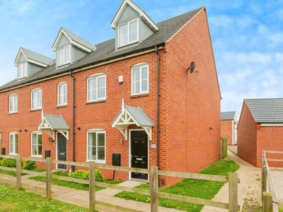 3 Bedroom End Of Terrace House For Sale In Leicester, Leicestershire