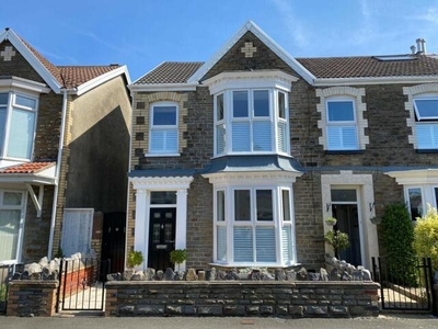 3 Bedroom End Of Terrace House For Sale In Neath