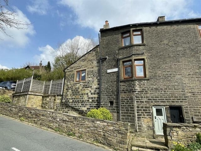 3 Bedroom End Of Terrace House For Sale In Wheatley, Halifax