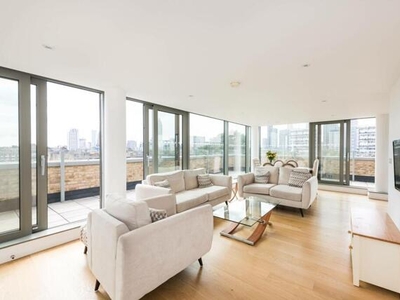 3 Bedroom Flat For Rent In Vauxhall, London
