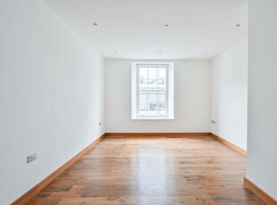 3 Bedroom Flat For Sale In Bloomsbury, London
