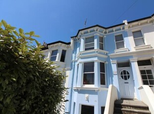3 Bedroom Maisonette For Rent In Brighton