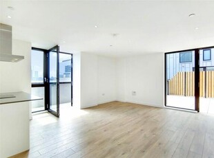 3 Bedroom Penthouse For Rent In Forrester Way, London