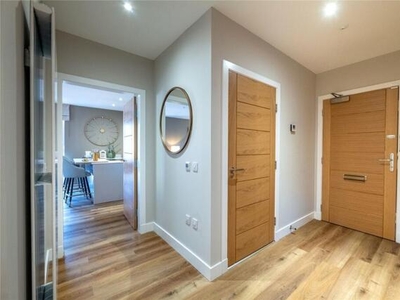 3 Bedroom Penthouse For Sale In Edinburgh, Midlothian