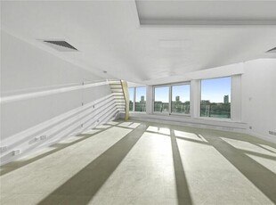 3 Bedroom Penthouse For Sale In Tower Hamlets, London