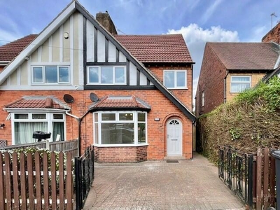 3 Bedroom Semi-detached House For Rent In Sandiacre