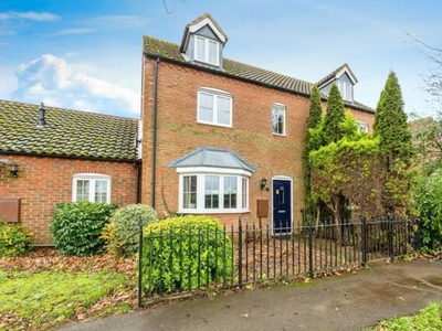 3 Bedroom Semi-detached House For Sale In Bardney, Lincoln