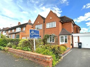 3 Bedroom Semi-detached House For Sale In Bournville