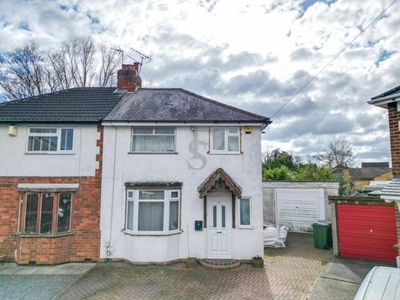 3 Bedroom Semi-detached House For Sale In Braunstone