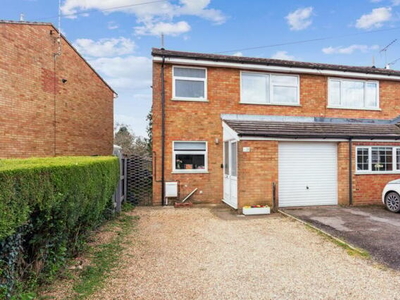 3 Bedroom Semi-detached House For Sale In Breachwood Green, Hitchin