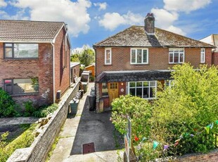 3 Bedroom Semi-detached House For Sale In Cowes