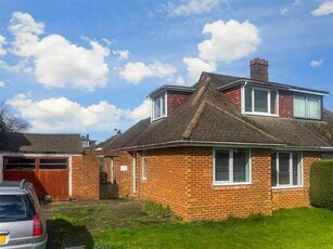 3 Bedroom Semi-detached House For Sale In Maidstone