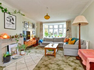 3 Bedroom Semi-detached House For Sale In Patcham, Brighton