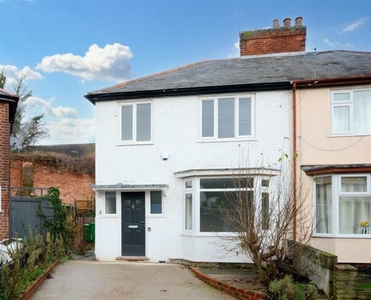 3 Bedroom Semi-detached House For Sale In Sherwood