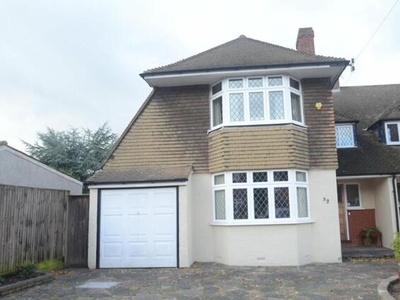3 Bedroom Semi-detached House For Sale In Shirley, Croydon