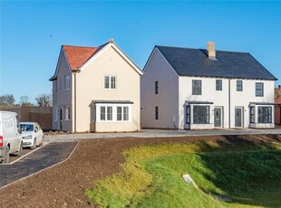 3 Bedroom Semi-detached House For Sale In Sudbury, Suffolk