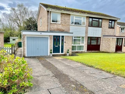 3 Bedroom Semi-detached House For Sale In Waunfawr