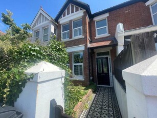 3 Bedroom Terraced House For Rent In Brighton