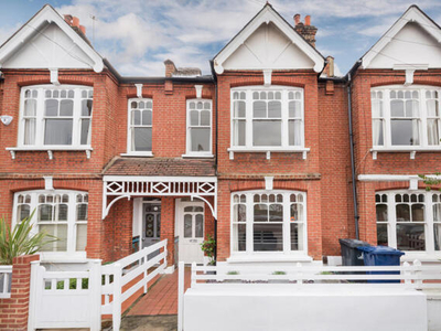 3 Bedroom Terraced House For Rent In Chiswick