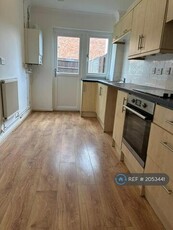 3 Bedroom Terraced House For Rent In Orpington