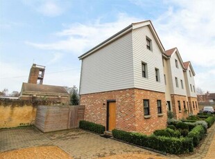3 Bedroom Terraced House For Rent In Stonebridgegate