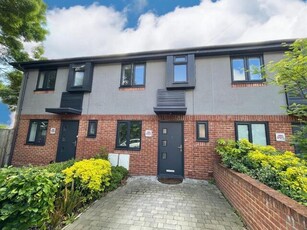 3 Bedroom Terraced House For Sale In Osborne Road South, Southampton