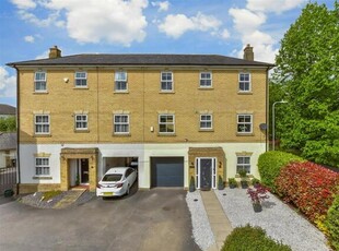 3 Bedroom Town House For Sale In East Malling, West Malling