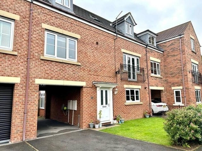 3 Bedroom Town House For Sale In Redcar, North Yorkshire