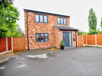 4 Bedroom Detached House For Rent In Cromford Road, Langley Mill