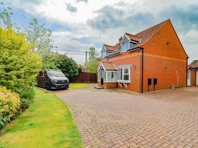 4 Bedroom Detached House For Sale In Carlton, Stockton-on-tees