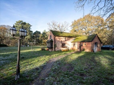 4 Bedroom Detached House For Sale In Herringswell, Newmarket