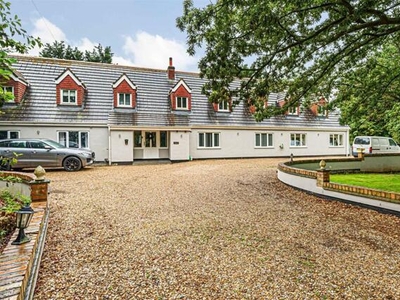 4 Bedroom Detached House For Sale In Kenwick Road