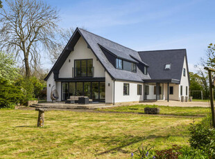 4 Bedroom Detached House For Sale In Malmesbury