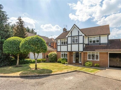 4 Bedroom Detached House For Sale In Northwood, Middlesex